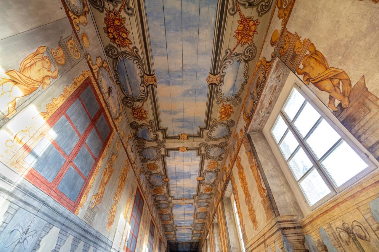 Palac Gorzanow Экстерьер фото